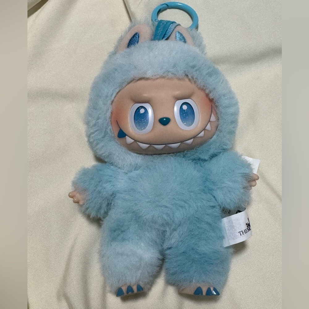 THE MONSTERS Big into Energy Series - HOPE